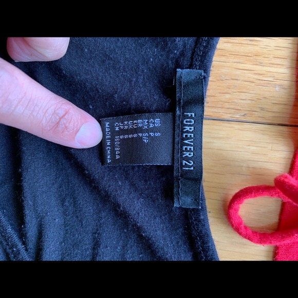 Bundle of 3 Forever21 crop tops all size S - Picture 5 of 7